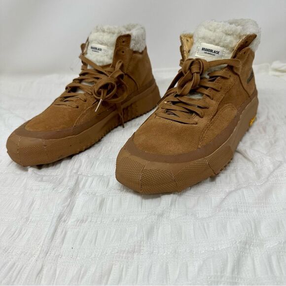 NWOT! Brand Black Los Angeles- Size 9.5 - Picture 10 of 14